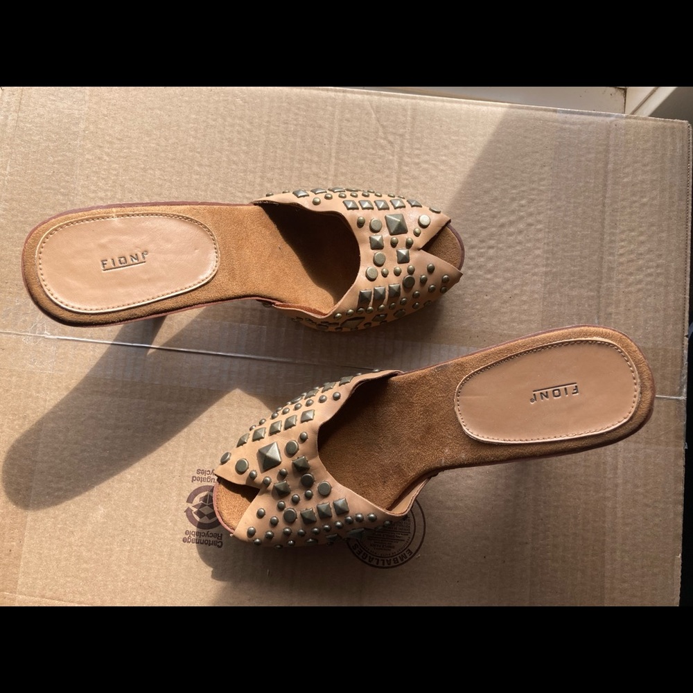 Shoes